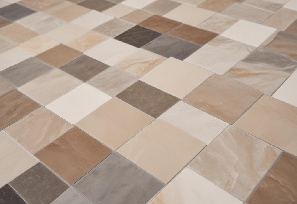 ПВХ плитка для пола: виды, свойства и ориентировочные цены за квадратный метр